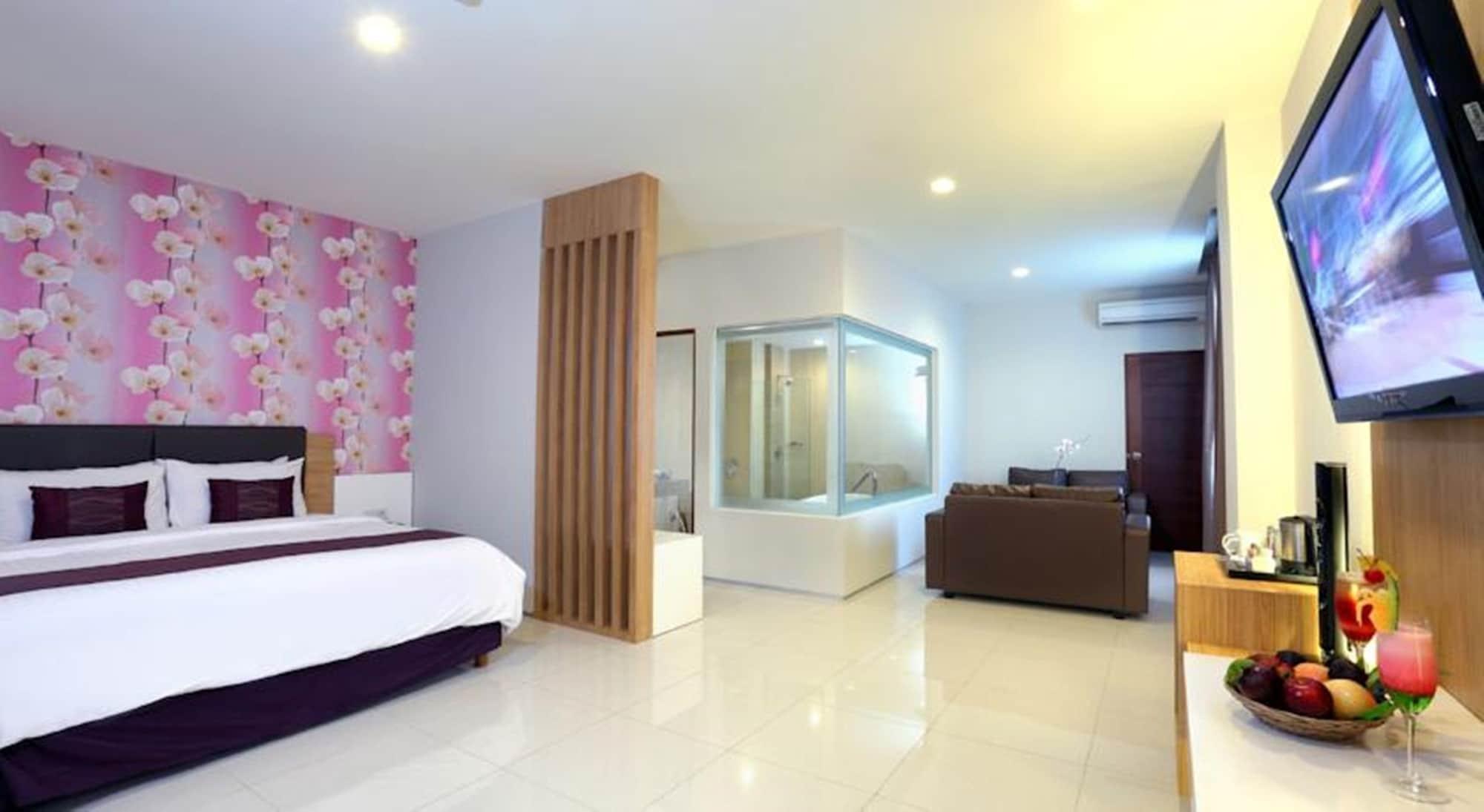 Lombok Plaza Hotel And Convention Матарам Экстерьер фото