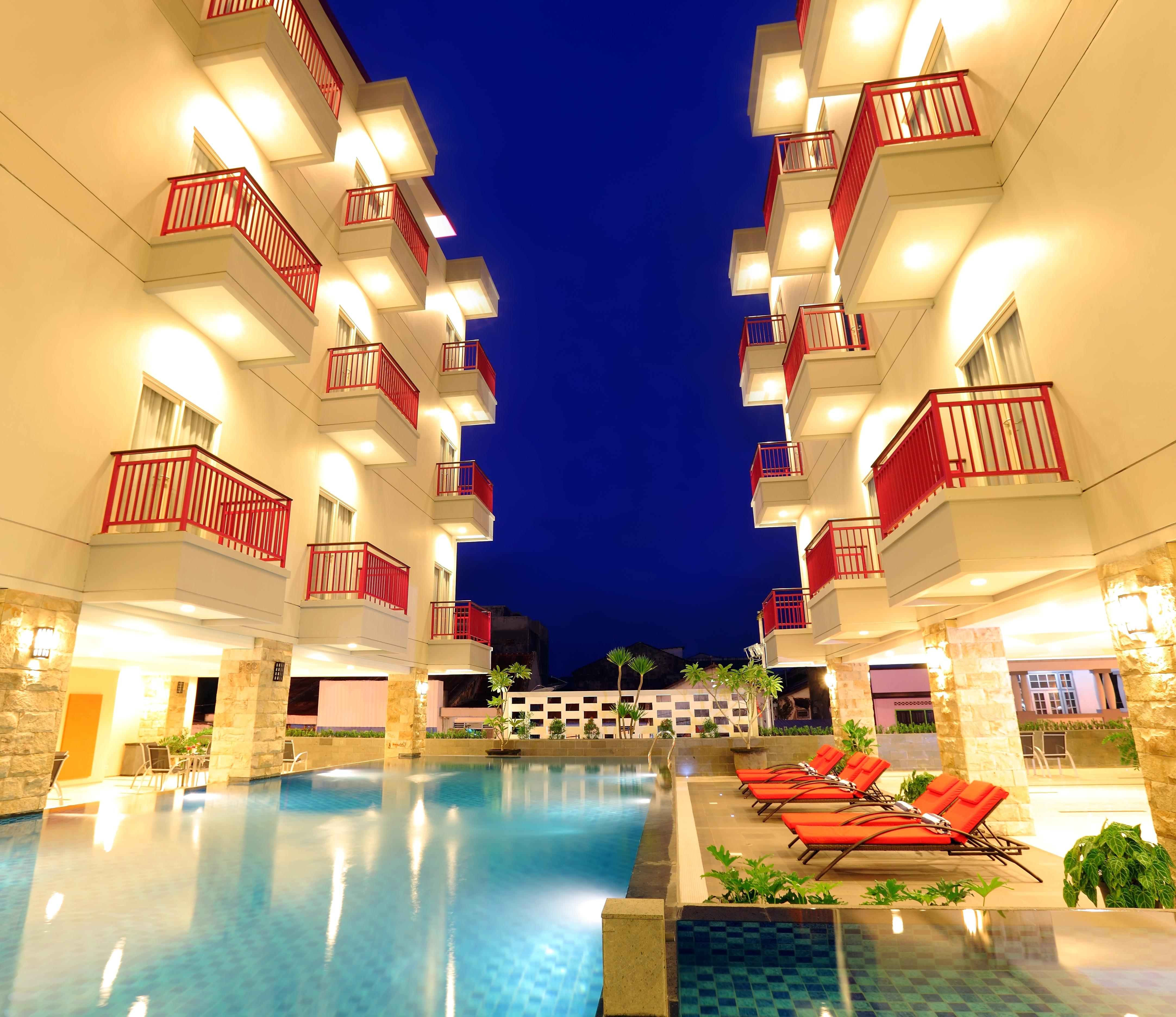 Lombok Plaza Hotel And Convention Матарам Экстерьер фото