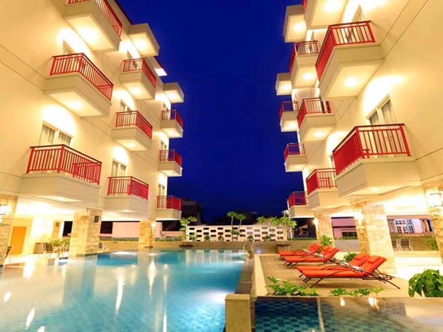 Lombok Plaza Hotel And Convention Матарам Экстерьер фото